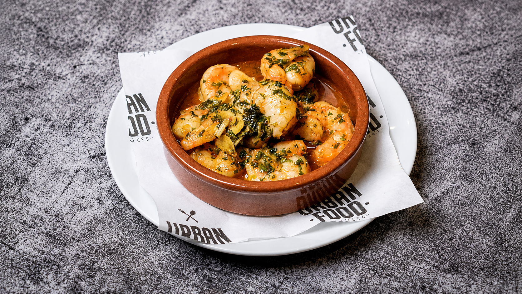 TAPA DE CAMARONES AL AJILLO